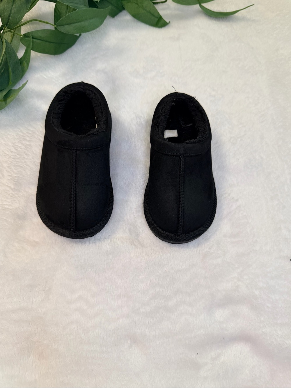 Kids Black Cozy Slip-On Shoes
